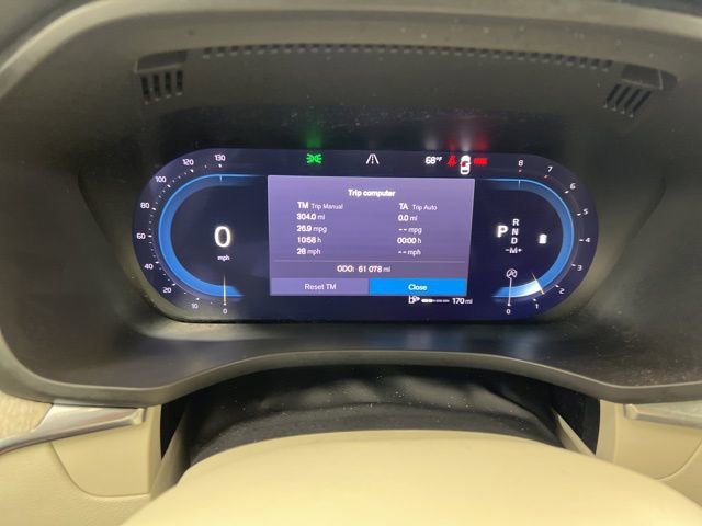 Used 2023 Volvo XC60 B5 Plus w/ Climate Package image 16