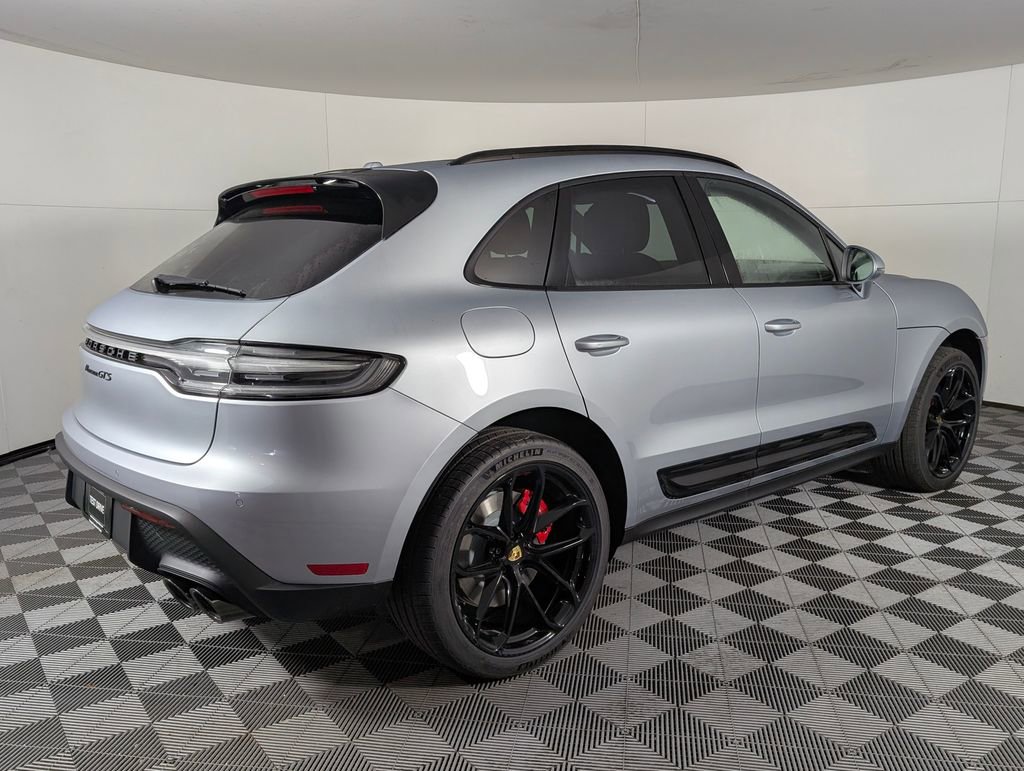 New 2026 Porsche Macan GTS image 7