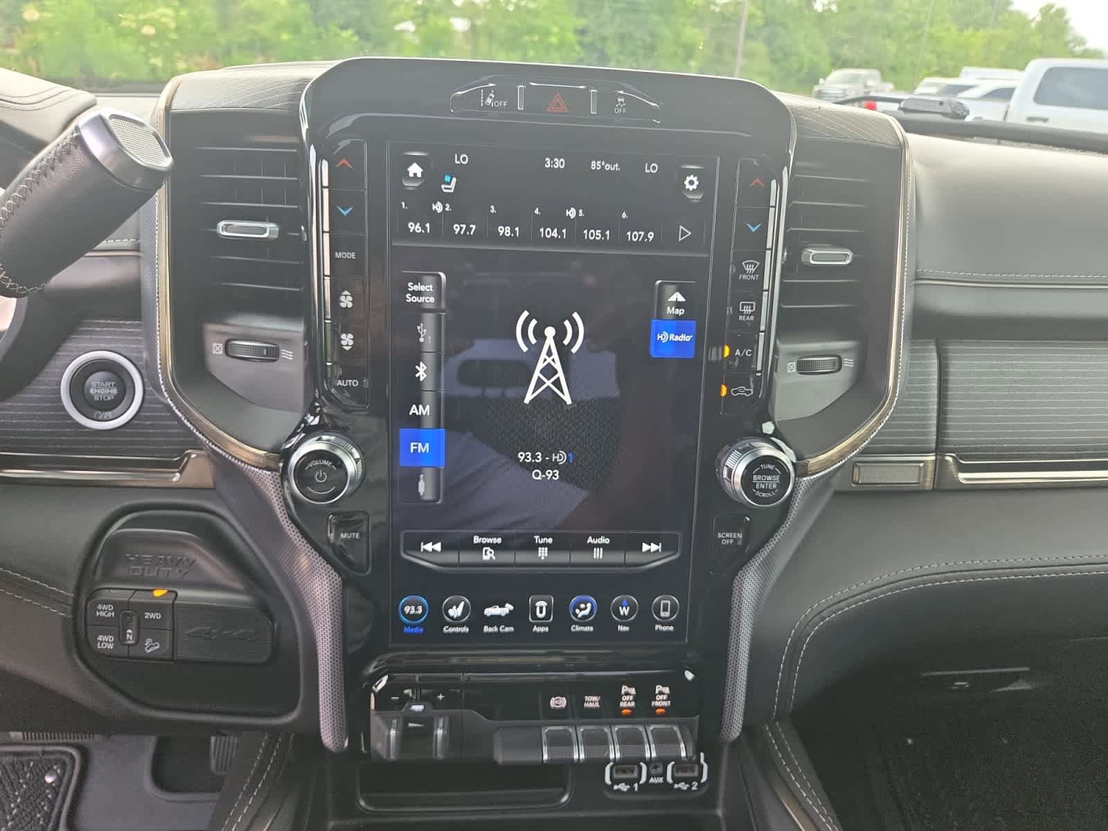 Used 2021 RAM 2500 Limited AWD/4WD image 16