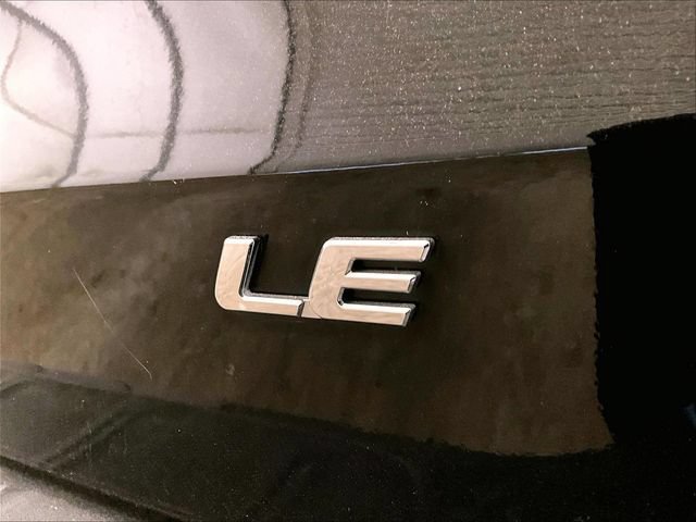 Used 2018 Toyota Sienna LE FWD image 14