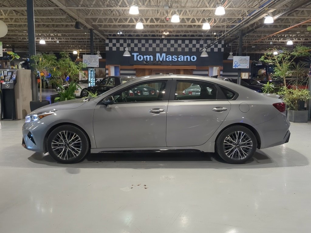 Used 2024 Kia Forte GT-Line w/ GT-Line Premium Package image 11