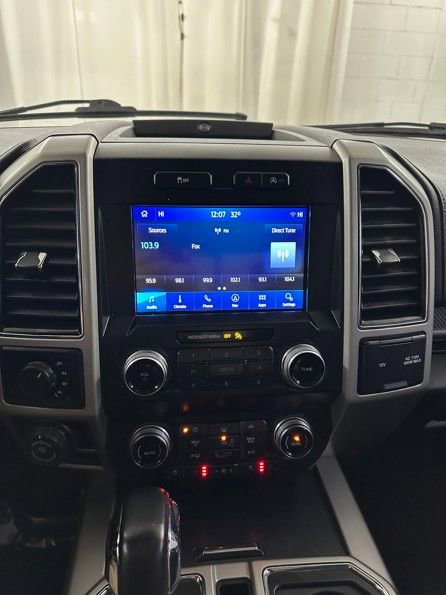 Used 2019 Ford F150 Lariat w/ Equipment Group 502A Luxury image 22