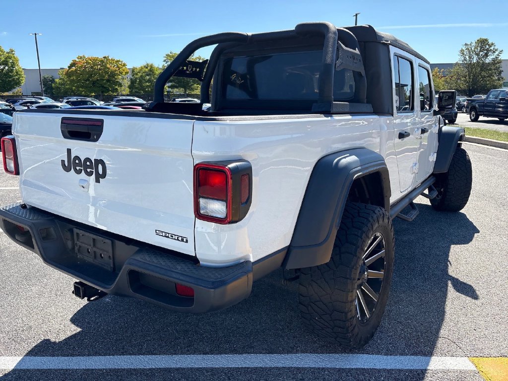 Used 2020 Jeep Gladiator Sport w/ Quick Order Package 24S AWD/4WD image 3