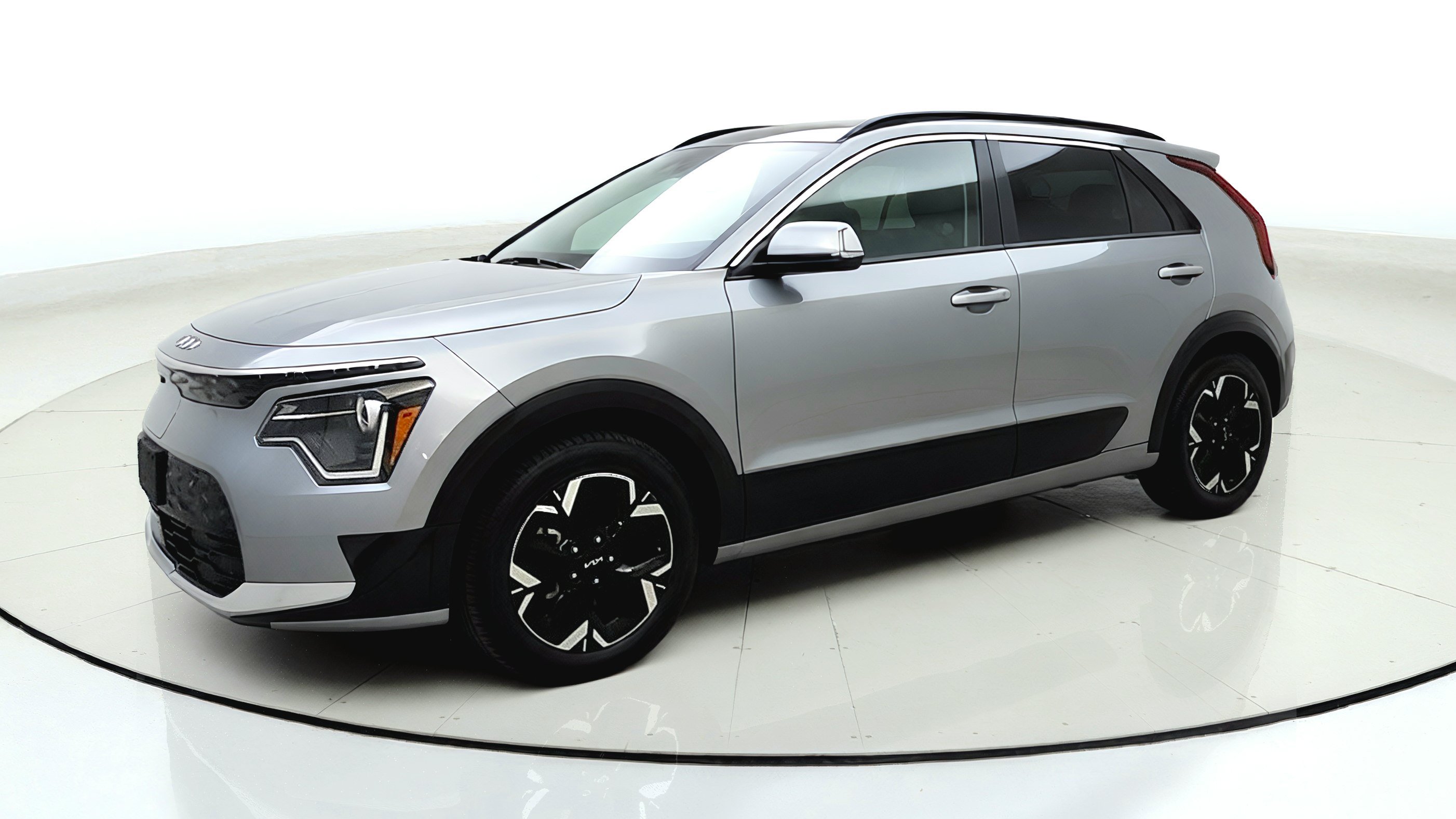 Used 2024 Kia Niro Wind FWD image 3