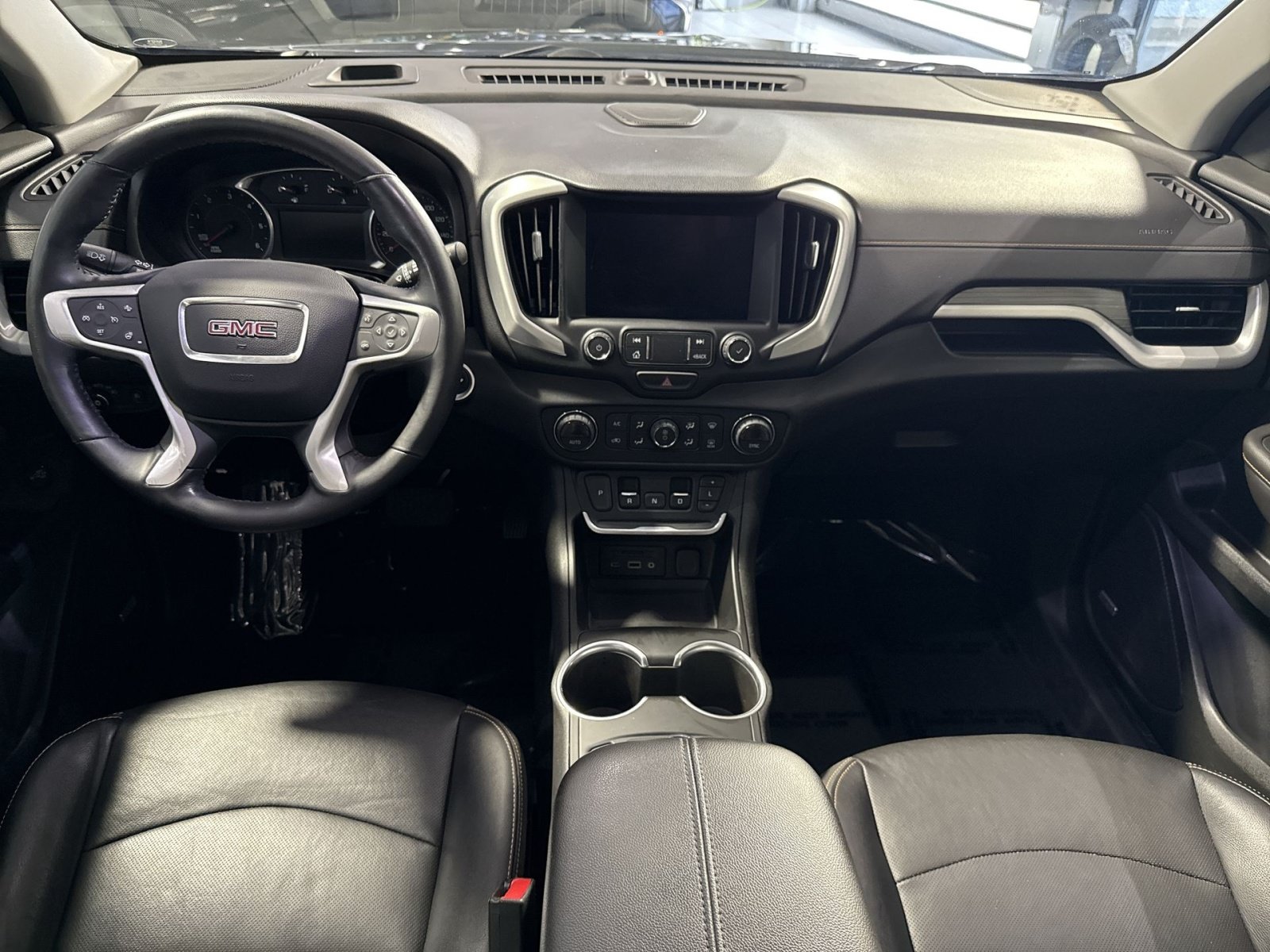Used 2019 GMC Terrain SLT w/ Infotainment Package II AWD/4WD image 18