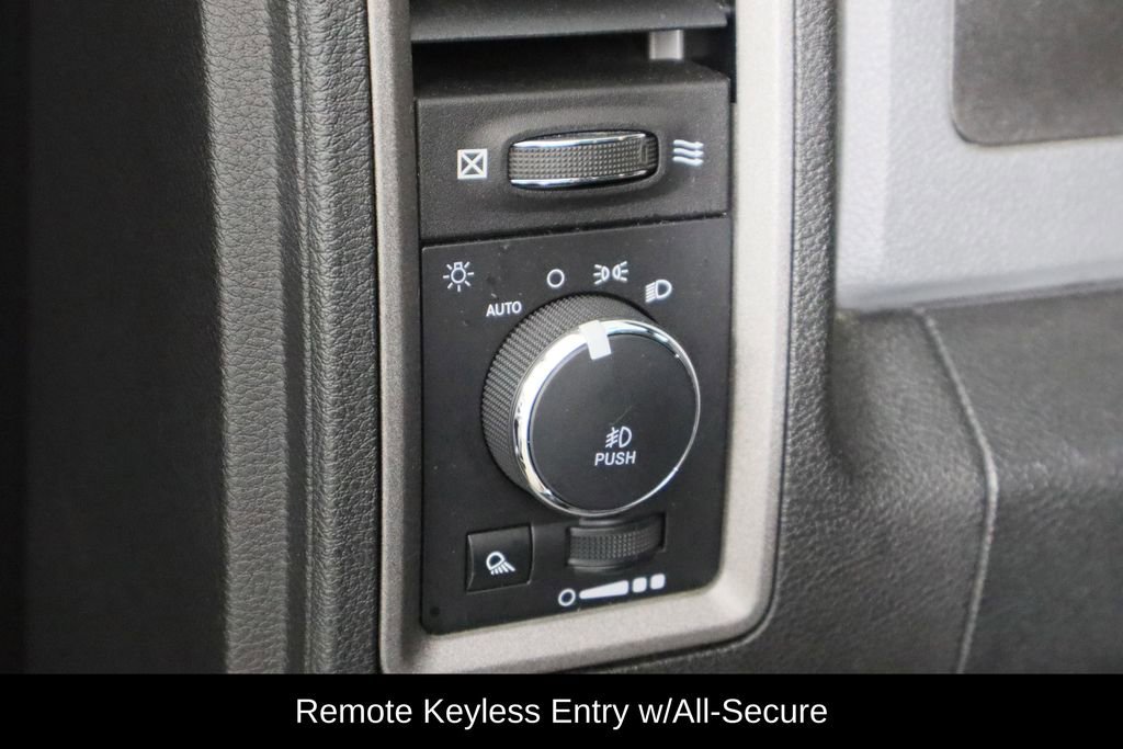 Used 2018 RAM 1500 Express w/ Express Value Package image 16