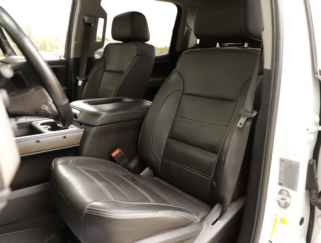 Used 2019 GMC Sierra 3500 Denali w/ Duramax Plus Package AWD/4WD image 24
