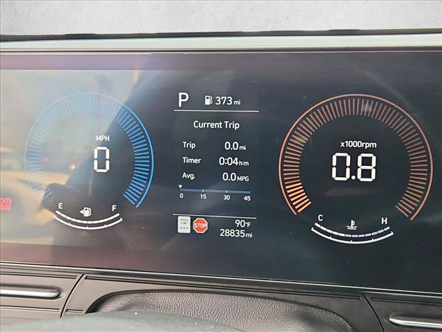 Used 2025 Hyundai Kona SEL FWD image 11