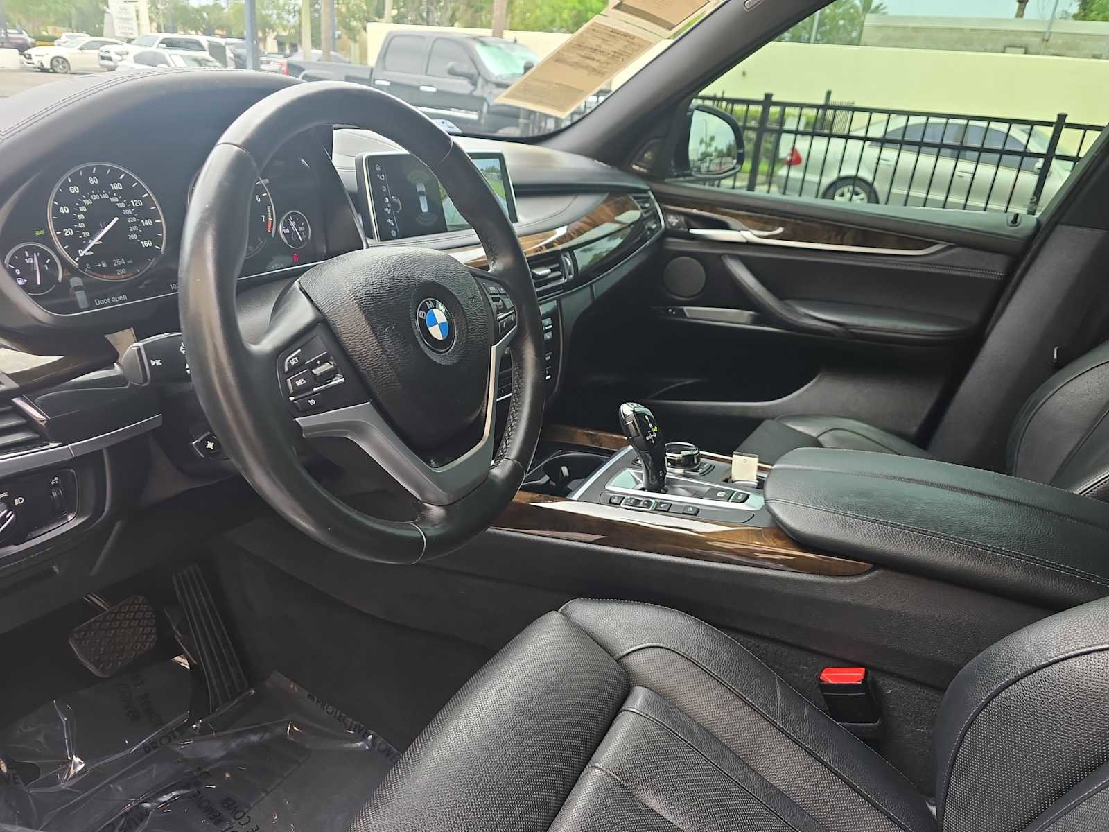 Used 2017 BMW X5 xDrive50i image 19