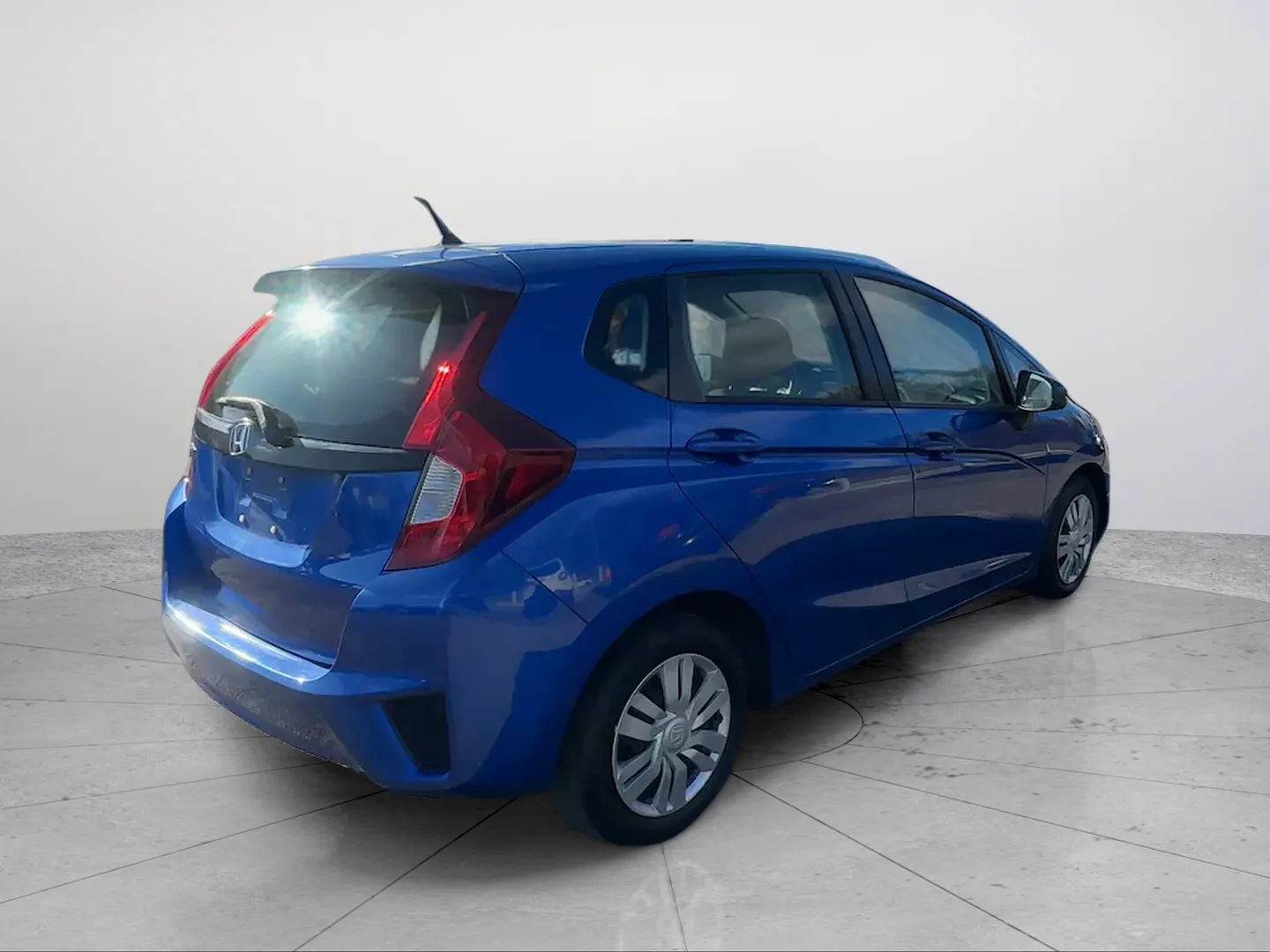Used 2016 Honda Fit LX image 5