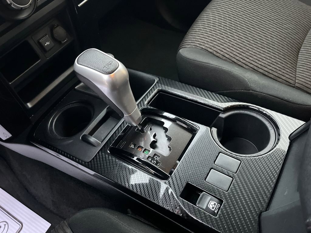 Certified 2024 Toyota 4Runner TRD Off-Road image 27