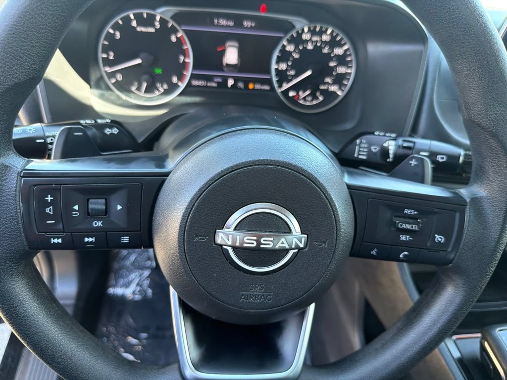 Used 2024 Nissan Rogue S AWD/4WD image 16