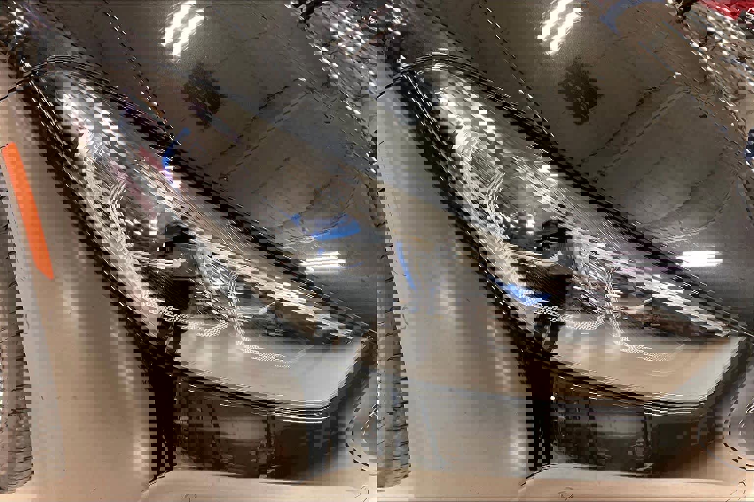 New 2026 BMW 840i Convertible w/ Comfort Seating Package image 13