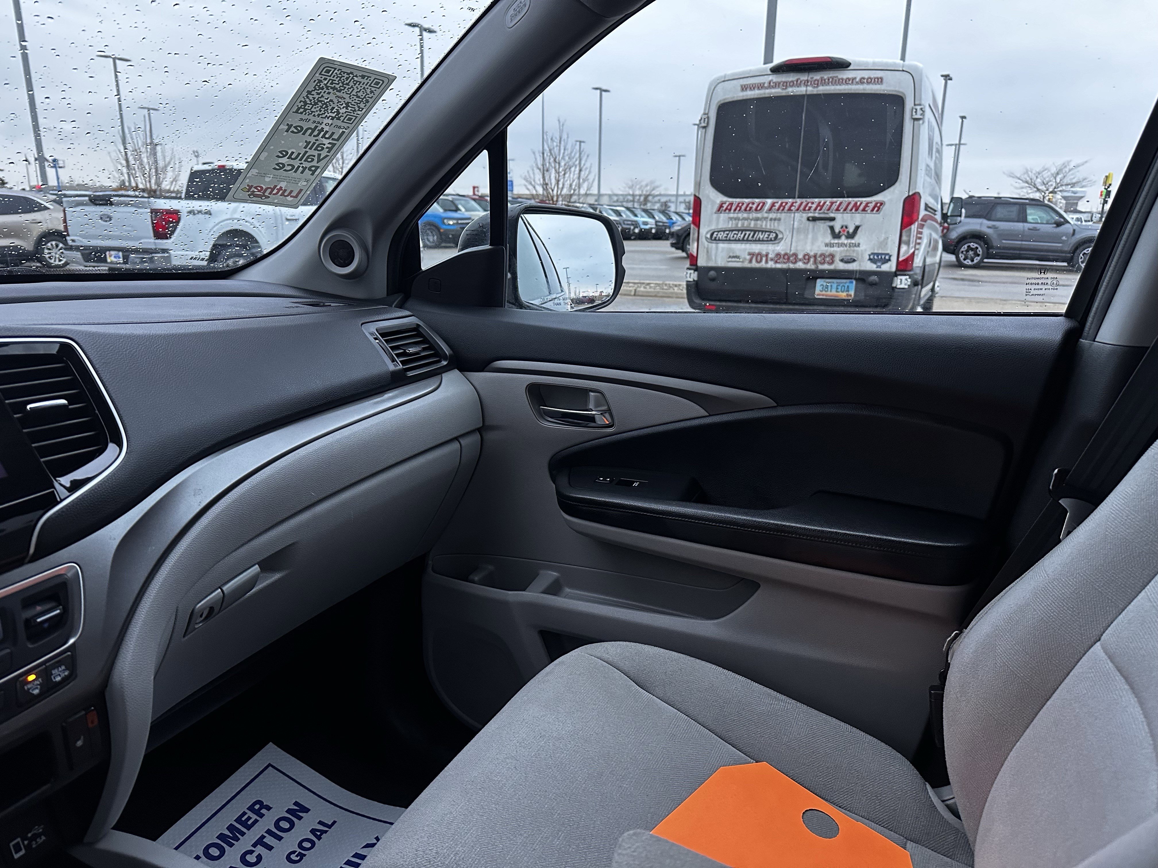 Used 2020 Honda Pilot EX image 11