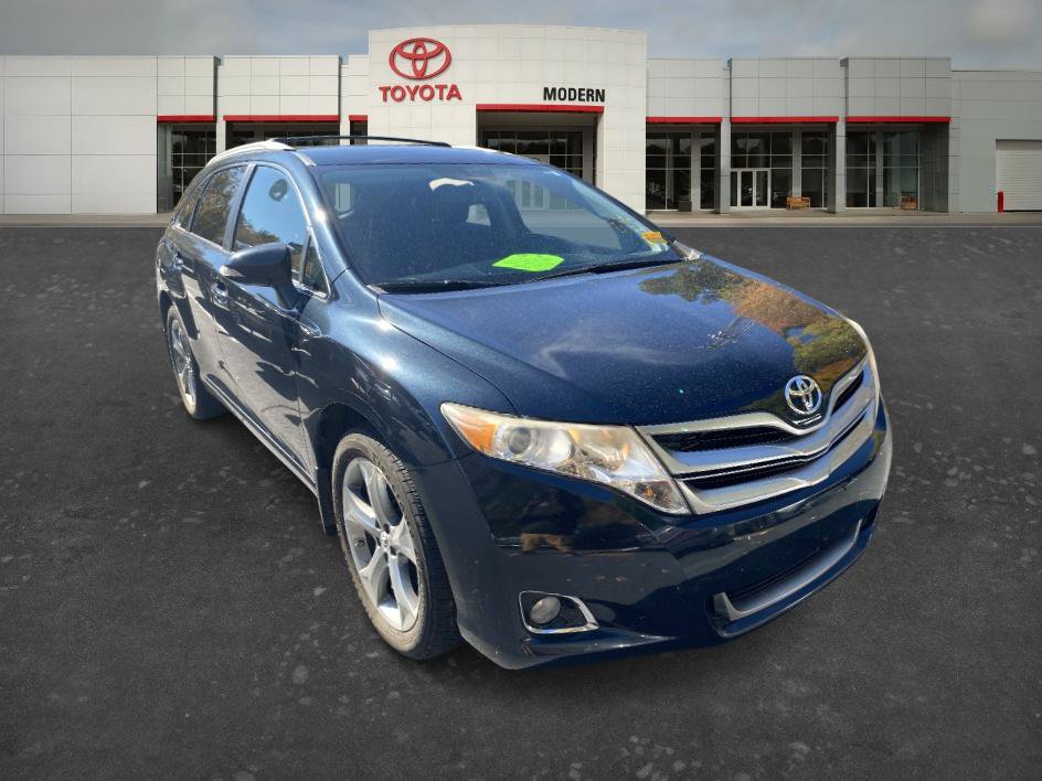 Used 2013 Toyota Venza XLE AWD/4WD image 3