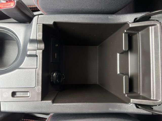 Used 2018 Subaru Crosstrek 2.0i Premium w/ Moonroof Package image 28