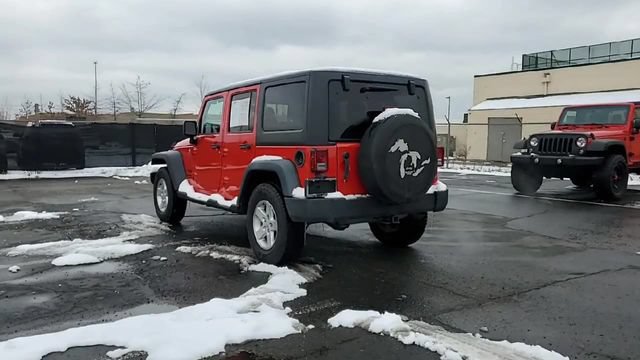 Used 2015 Jeep Wrangler Unlimited Sport w/ Quick Order Package 24S AWD/4WD image 4
