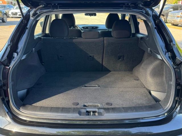 Used 2019 Nissan Rogue Sport S FWD image 13