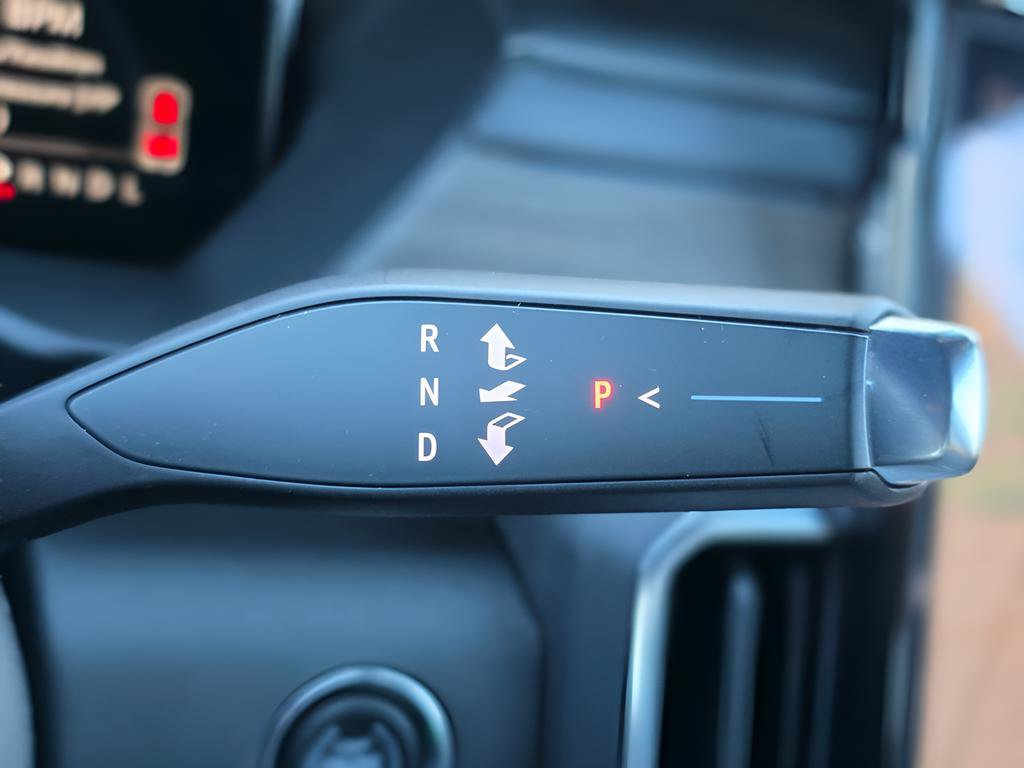 Used 2025 GMC Acadia Denali w/ Super Cruise Package image 37