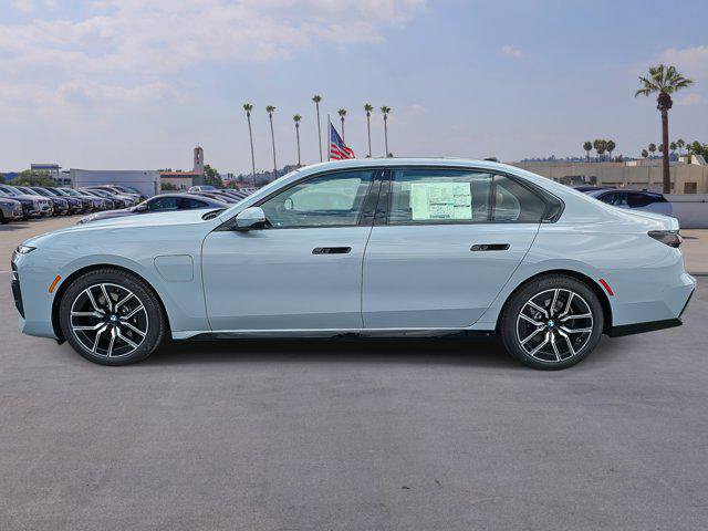 New 2026 BMW 750e xDrive w/ Executive Package image 8