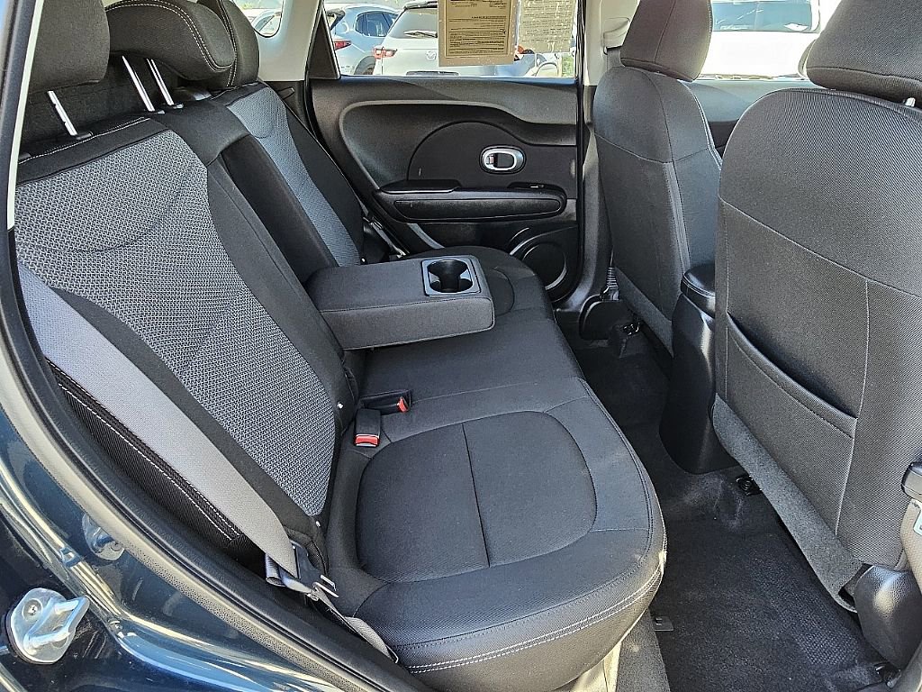 Used 2018 Kia Soul + image 20
