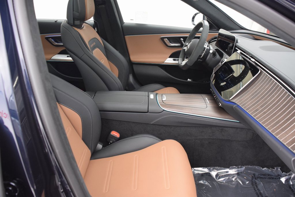 Used 2025 Mercedes-Benz E 53 AMG e 4MATIC Sedan image 15