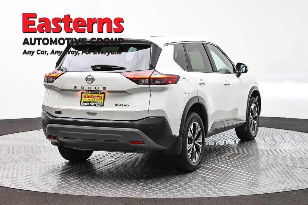 Used 2023 Nissan Rogue SV AWD/4WD image 5