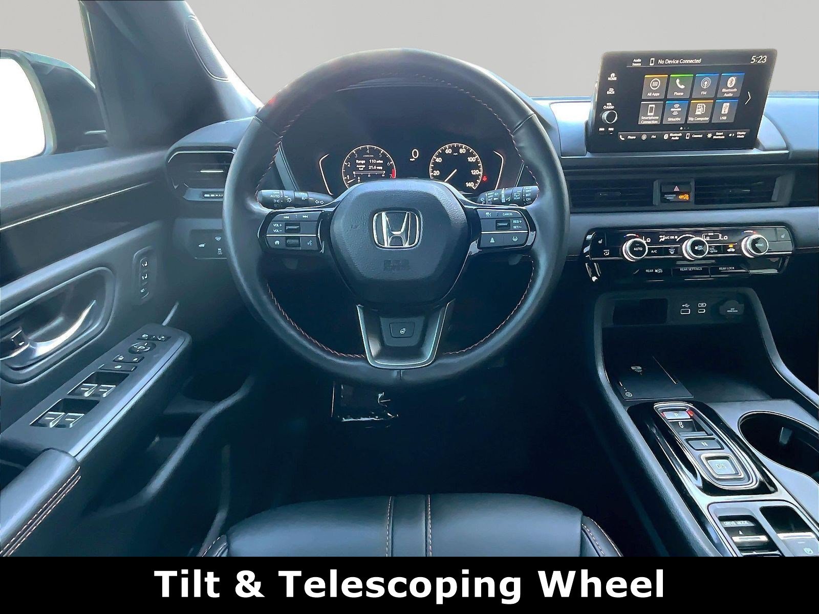 Used 2025 Honda Pilot TrailSport image 8