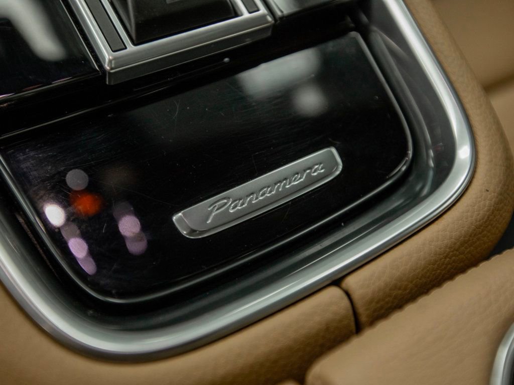 Used 2023 Porsche Panamera image 25