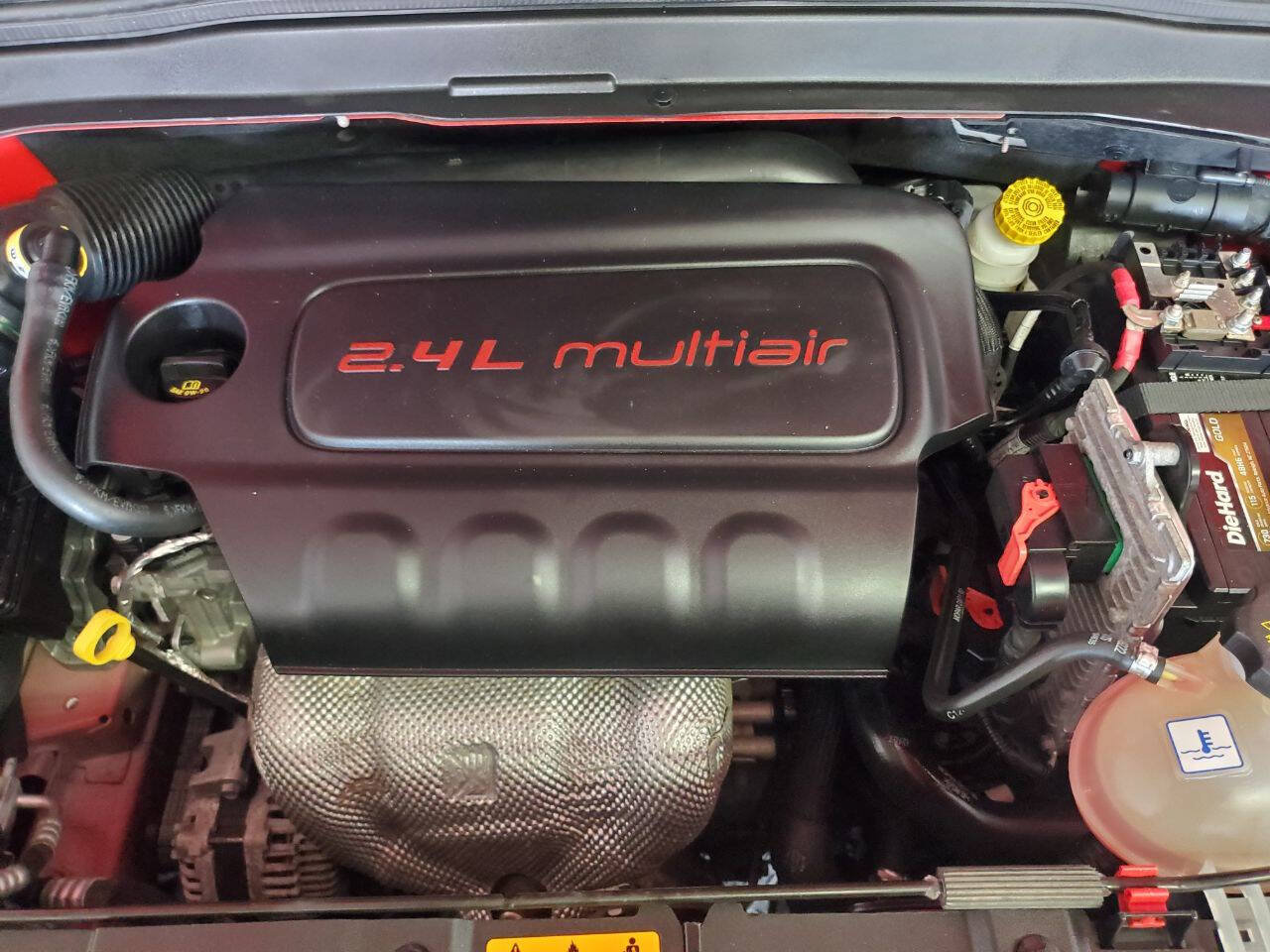 Used 2019 Jeep Renegade Sport w/ Sport Appearance Group AWD/4WD image 4