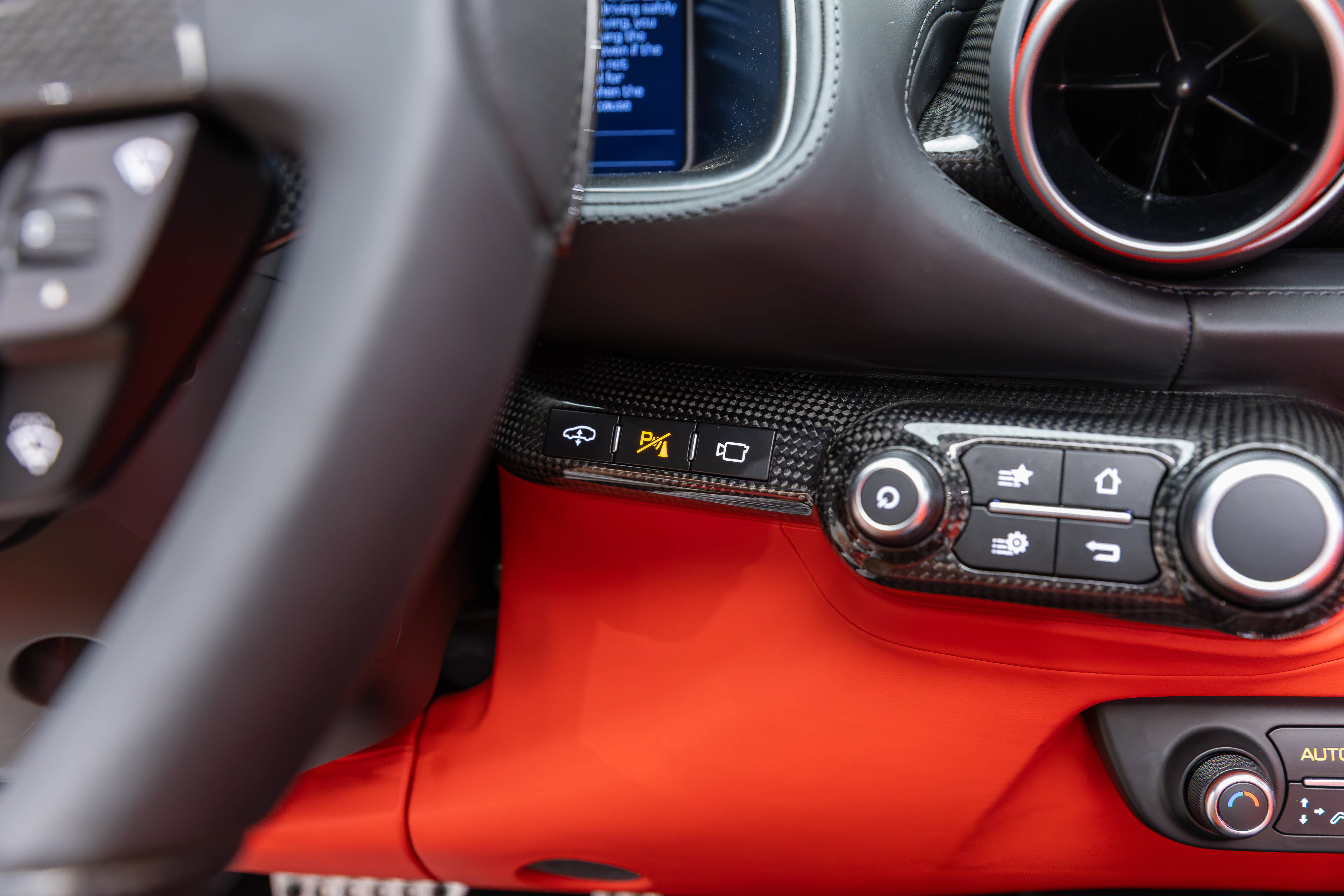 Certified 2023 Ferrari 812 GTS RWD image 27