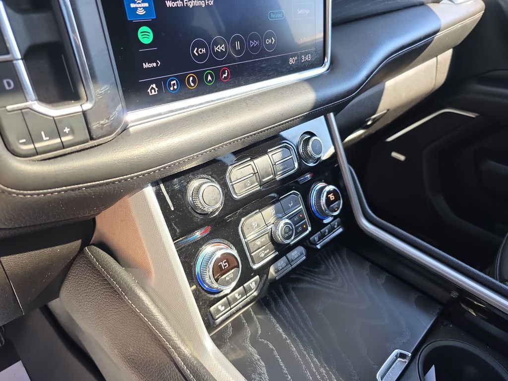 Used 2021 GMC Yukon XL Denali w/ Denali Ultimate Package image 12