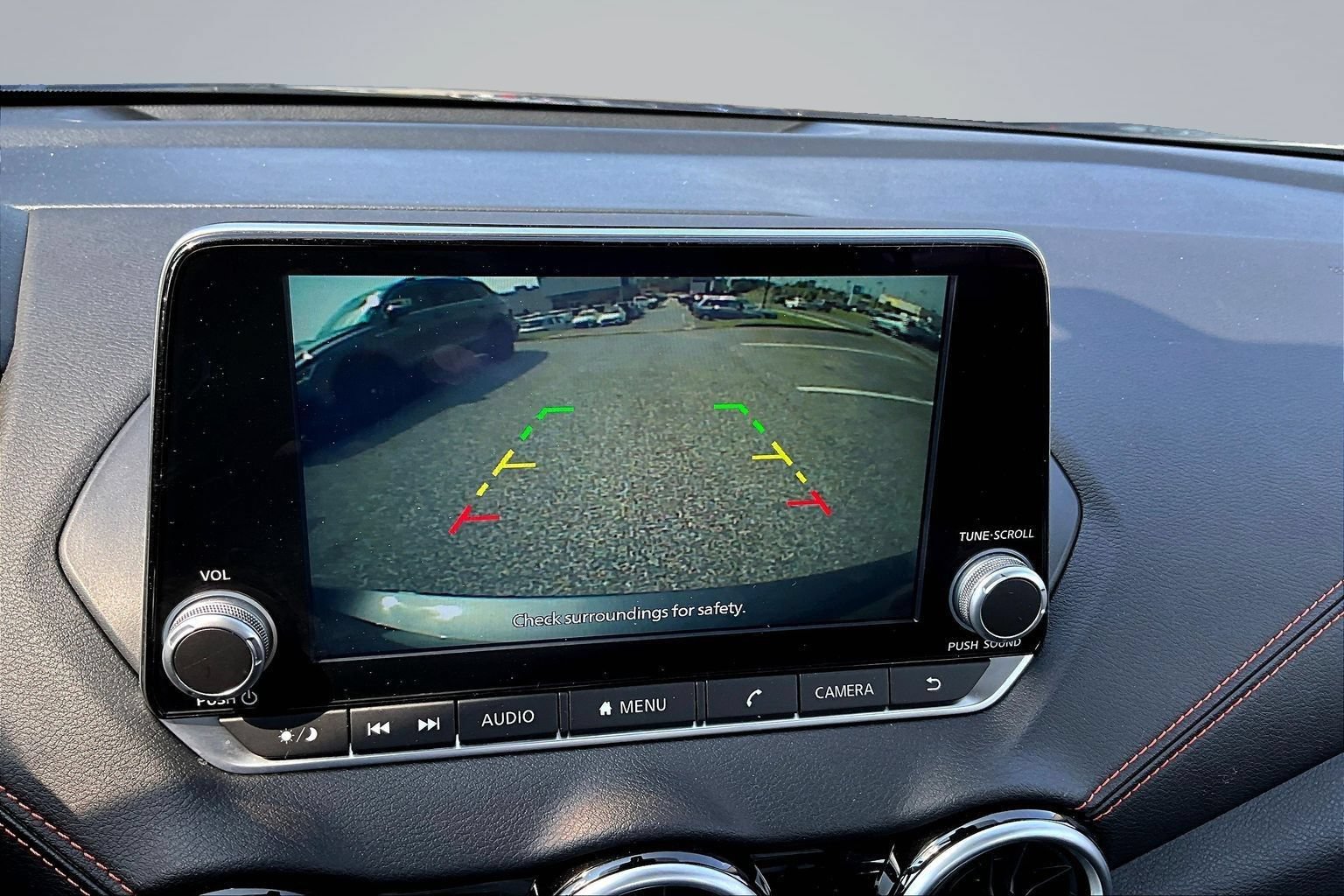 Used 2025 Nissan Sentra SR FWD image 12