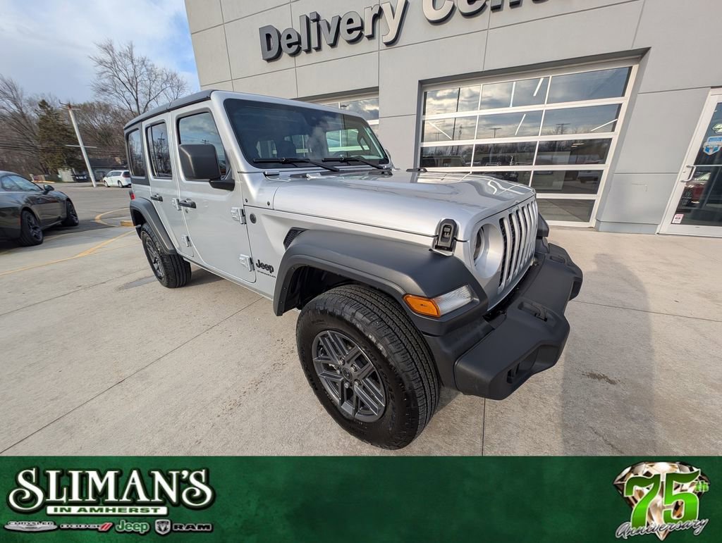 Used 2024 Jeep Wrangler Sport S image 1