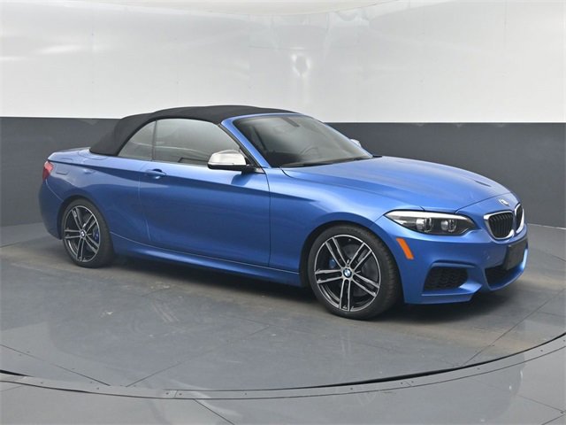 Used 2018 BMW M240i xDrive Convertible video 1