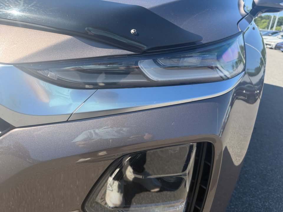 Used 2019 Hyundai Santa Fe Limited AWD/4WD image 30