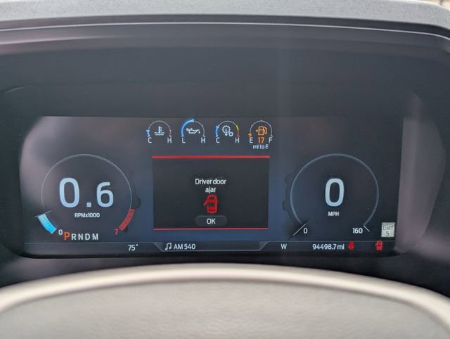 Used 2022 Ford Expedition Limited image 18