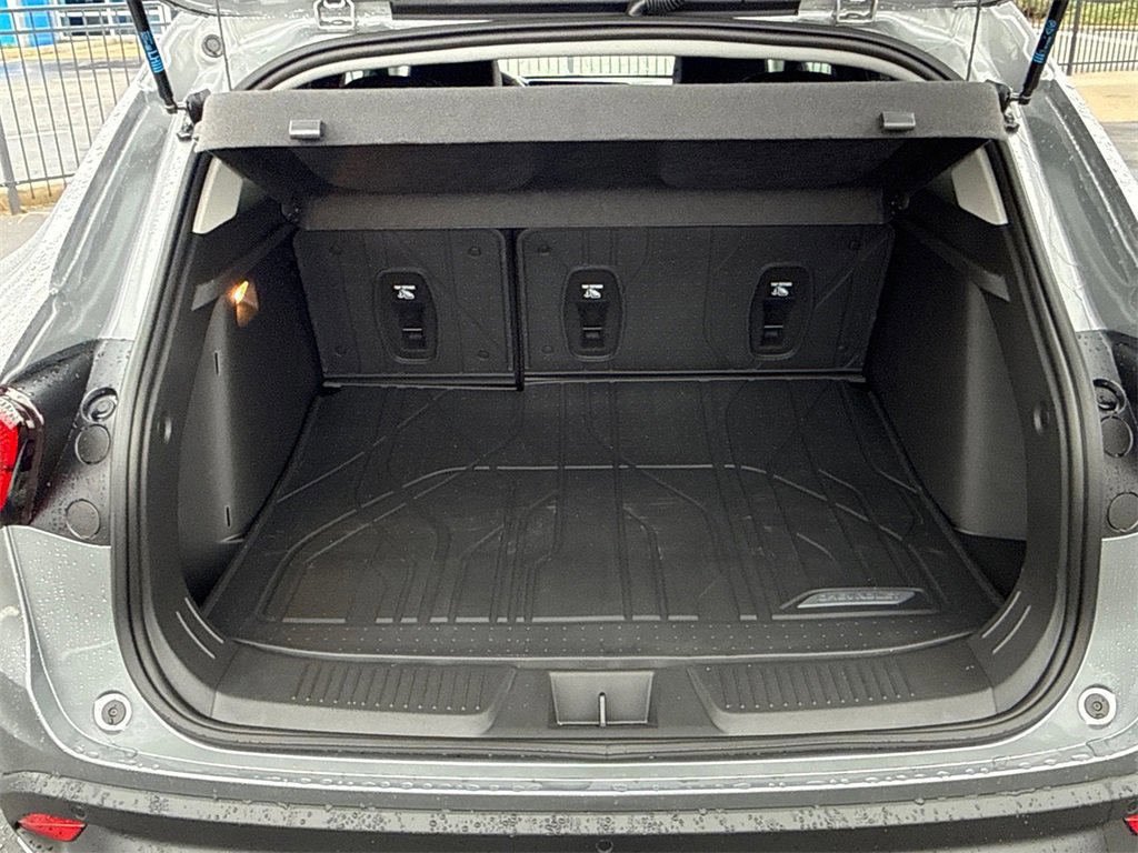 New 2026 Chevrolet Trax LT w/ Driver Confidence Package image 19