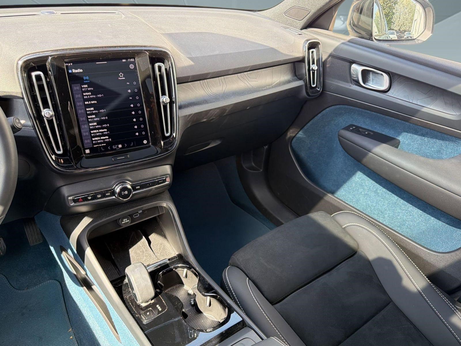 Used 2023 Polestar Polestar 2 Long Range Dual Motor w/ Pilot Pack image 25