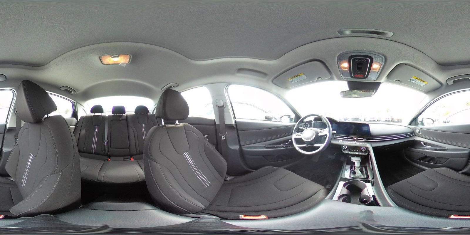 Used 2025 Hyundai Elantra SEL image 43