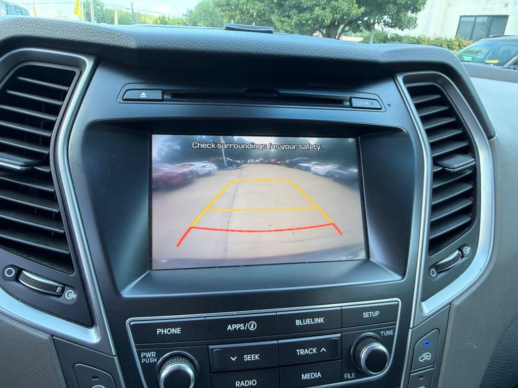 Used 2017 Hyundai Santa Fe SE w/ Cargo Package AWD/4WD image 25