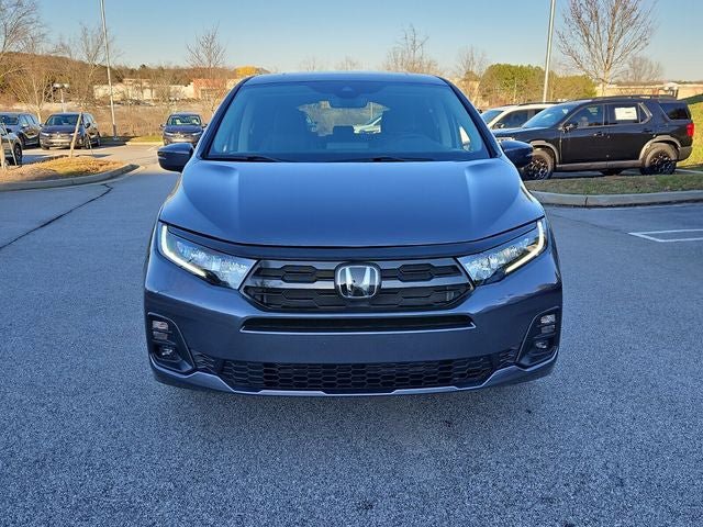 New 2026 Honda Odyssey Touring image 2