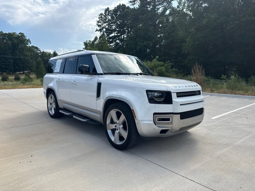 Used 2023 Land Rover Defender 130 First Edition AWD/4WD image 3