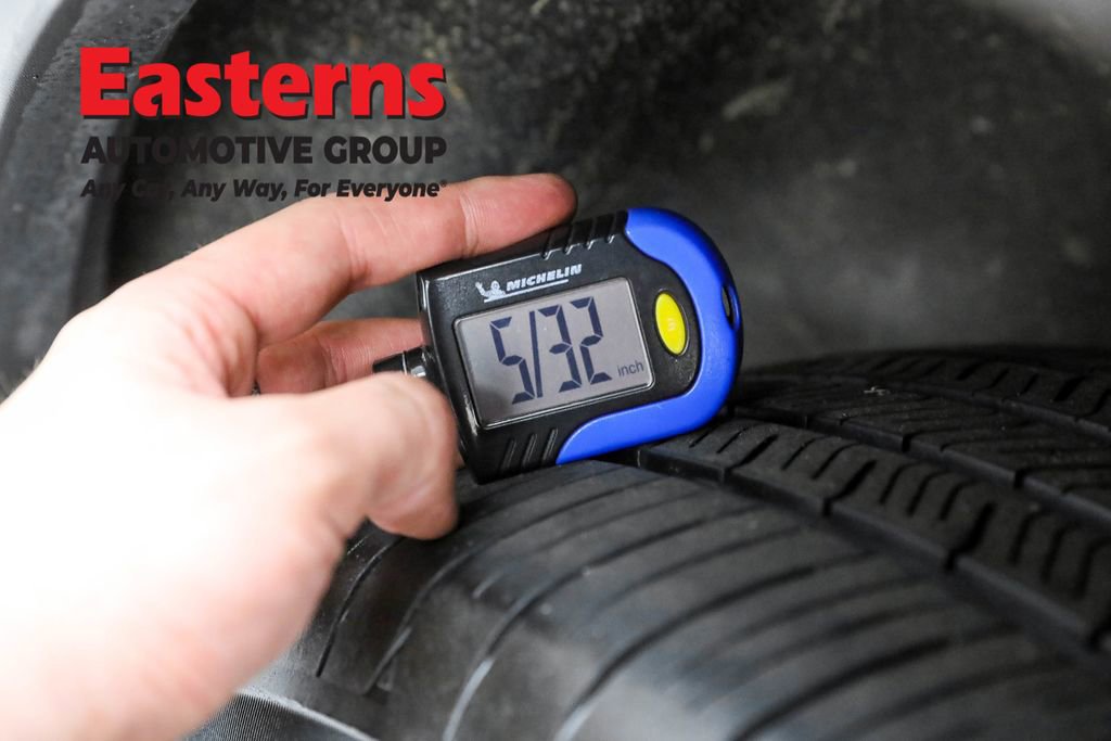 Used 2024 Nissan Pathfinder S image 23