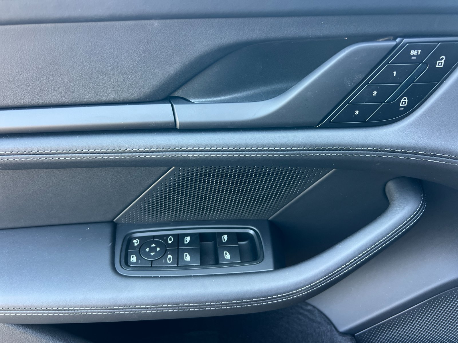 New 2026 Porsche Taycan AWD/4WD image 12