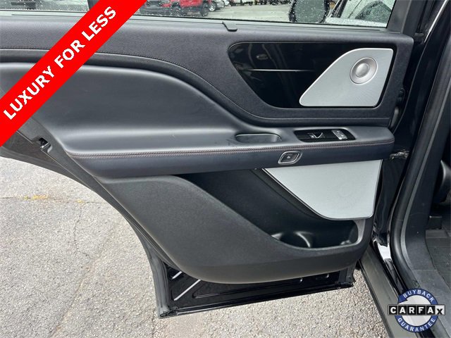 Used 2020 Lincoln Aviator Reserve w/ Equipment Group 201A image 19