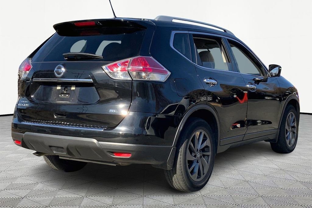 Used 2016 Nissan Rogue SL w/ SL Premium Package image 5