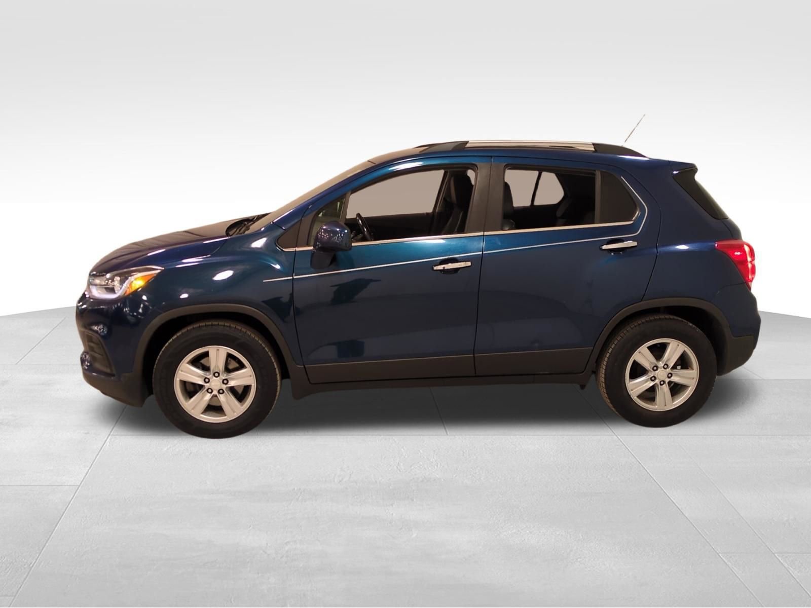 Used 2019 Chevrolet Trax LT w/ LT Convenience Package image 7