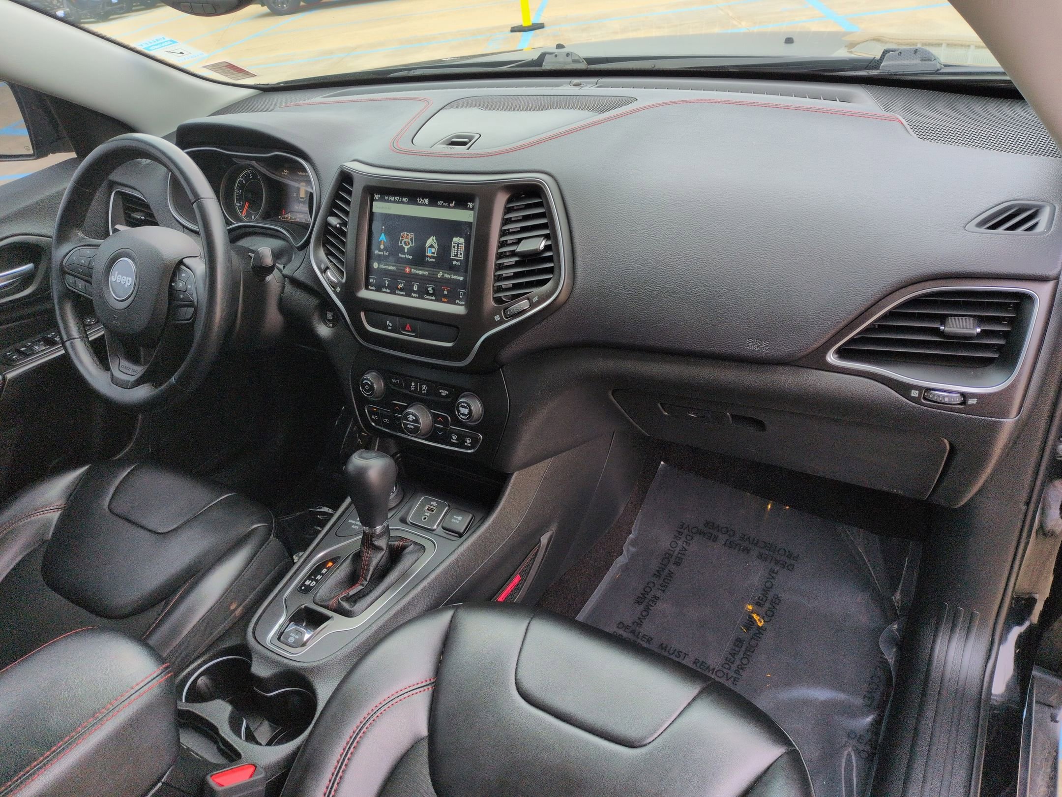Used 2019 Jeep Cherokee Trailhawk w/ Comfort/Convenience Group image 32