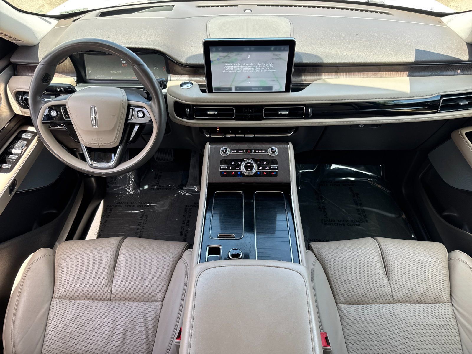 Used 2023 Lincoln Aviator Reserve w/ Equipment Group 201A AWD/4WD image 16